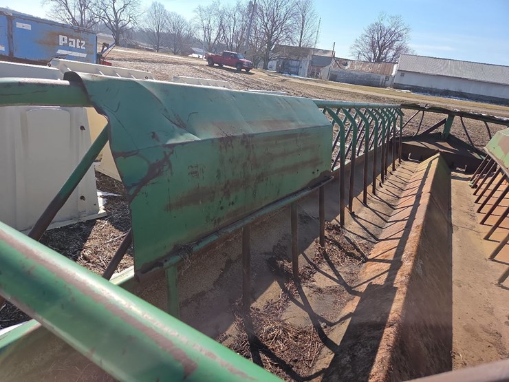 si-feeder-wagon-28'-image-20