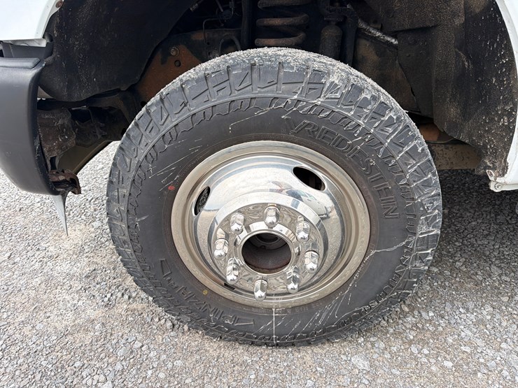 2011-ford-f350-image-9