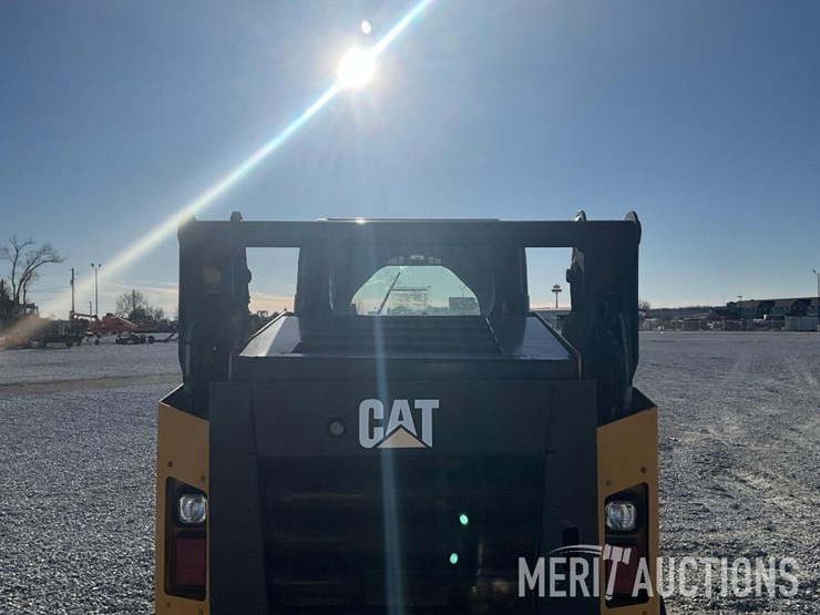 2015-caterpillar-259d-image-19