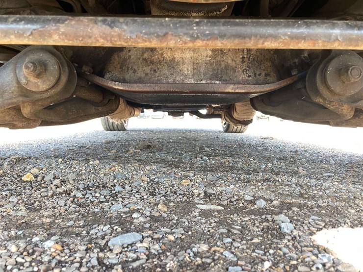 1984-chevrolet-c10-image-21