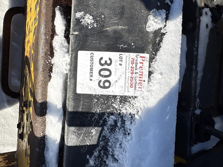 new-holland-l190-image-14