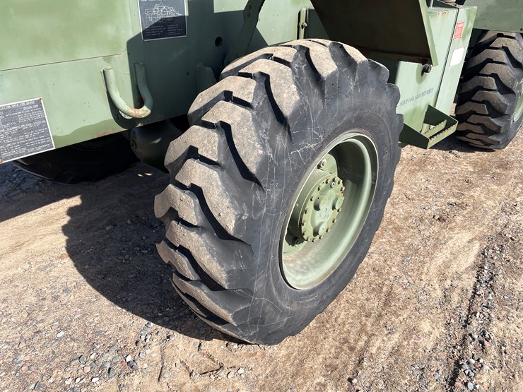 #1019-•-1991-skytrak-telehandler-image-27