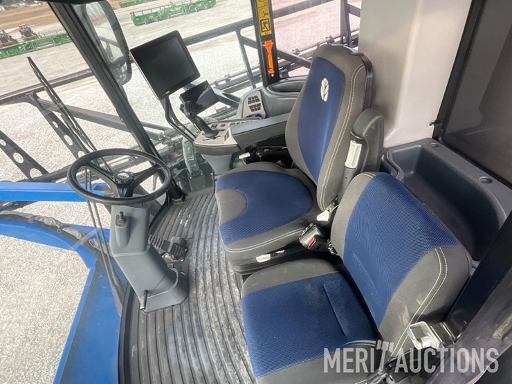 2022-new-holland-sp310f-image-35