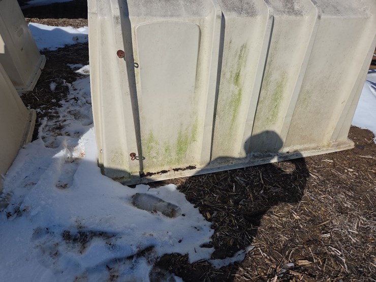 (2)-calf-tel-poly-calf-huts-(north)-image-2