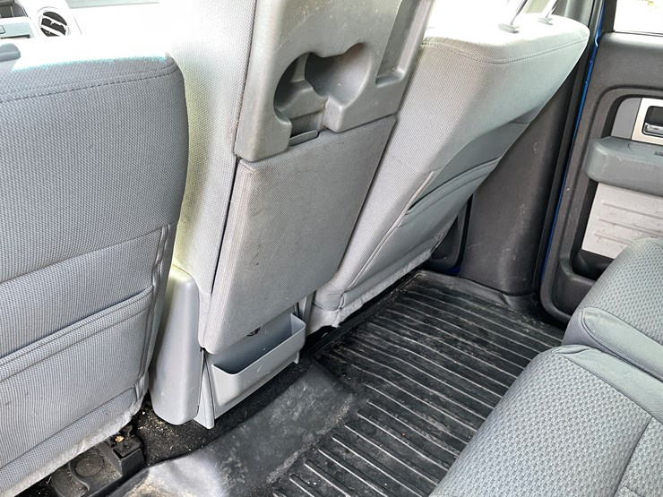 2011-ford-f150-image-38