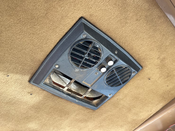 caterpillar-140g-image-47