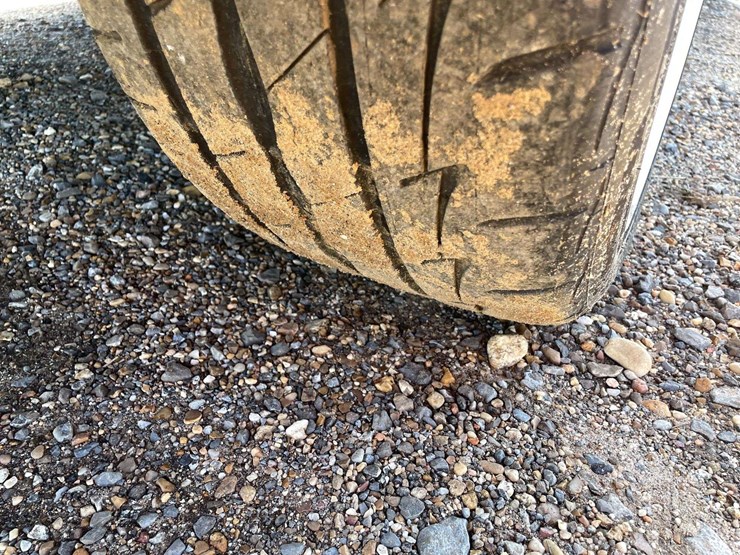 1984-chevrolet-c10-image-18