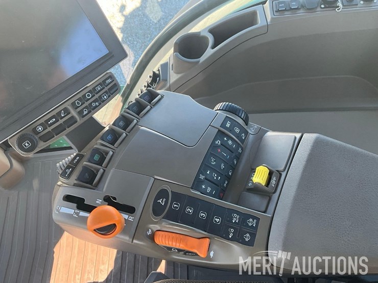 2023-john-deere-8r-340-image-36