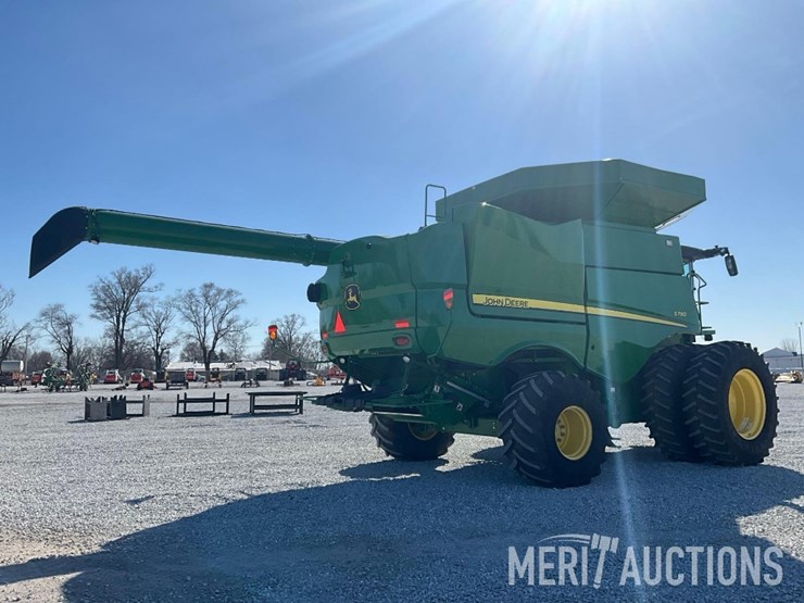 2021-john-deere-s790-image-5