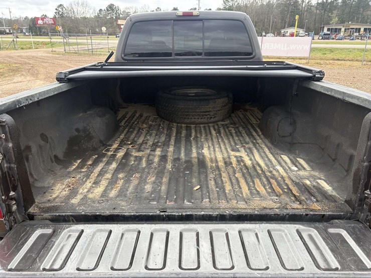 2005-ford-f350-image-12