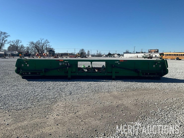 2019-john-deere-712c-image-39