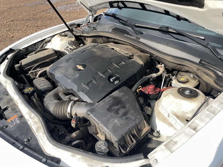2012-chevrolet-camaro-2-door-coupe-(152,885-miles)-image-7