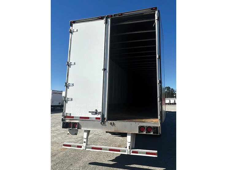 2007-utility-4000d-x-image-5