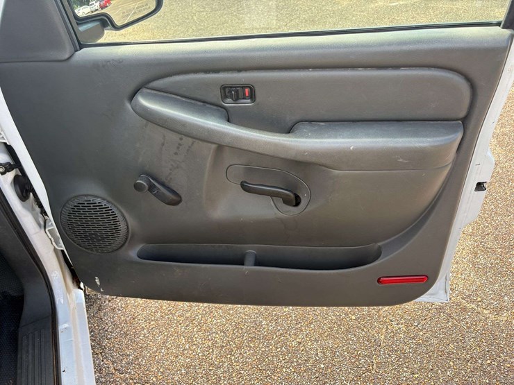 2007-chevrolet-silverado-1500-image-15