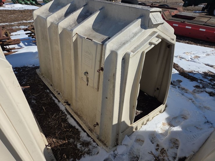 (2)-calf-tel-poly-calf-huts-(north)-image-10