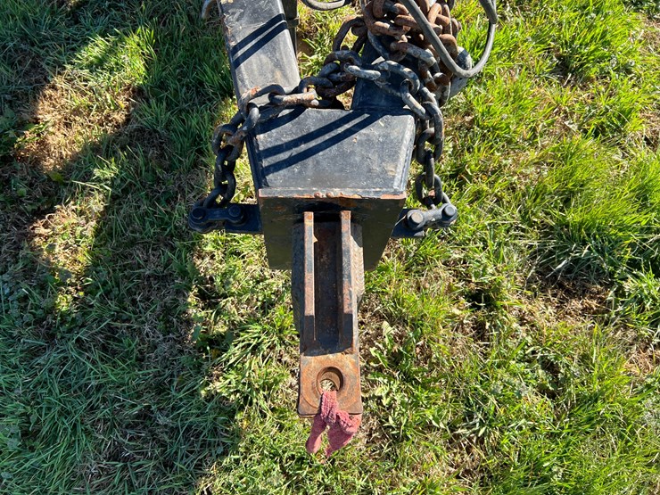 adams-high-clearance-5-ton-spreader-image-10