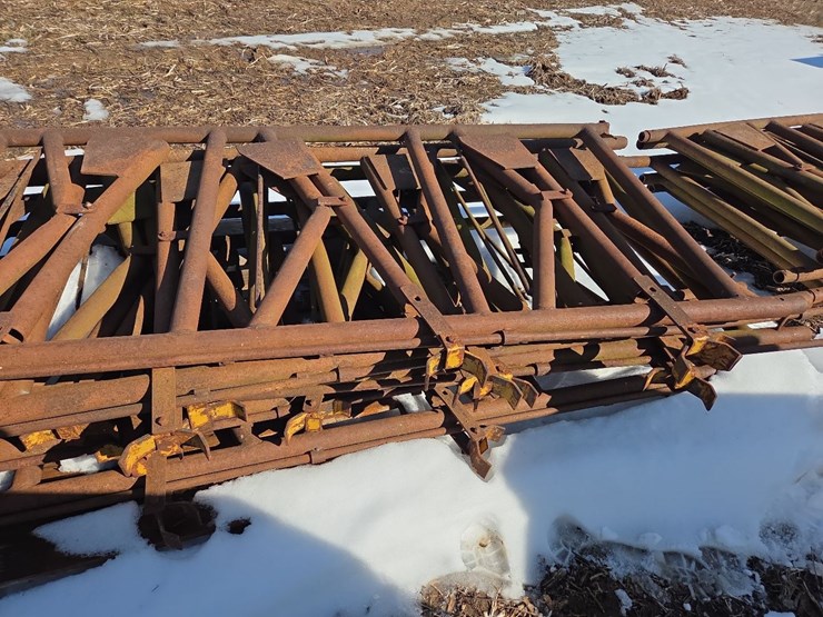 (6)-5-head-cattle-headlocks-image-10