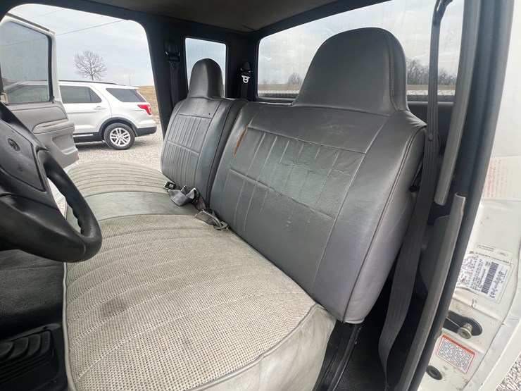 1997-ford-f250-image-19