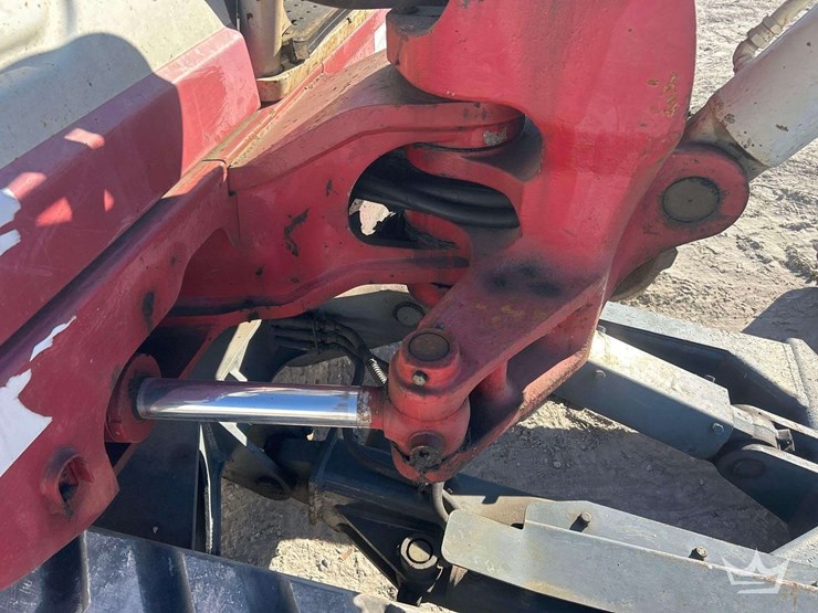 2014-takeuchi-tb260-image-14