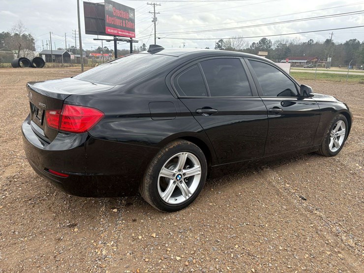 2014-bmw-320i-4-door-sedan-(84,380-miles)-image-3