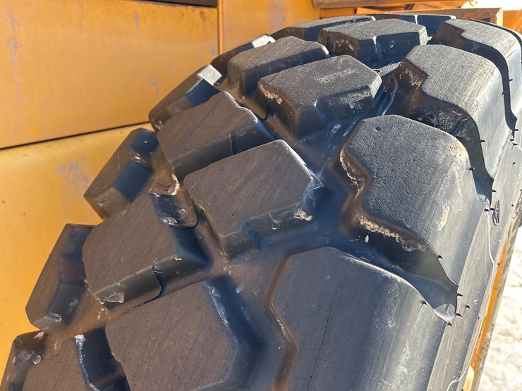 volvo-l90d-image-101