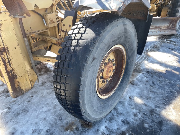 caterpillar-140g-image-9