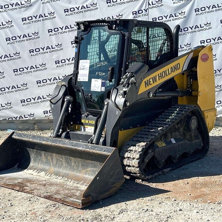 2023 NEW HOLLAND C327