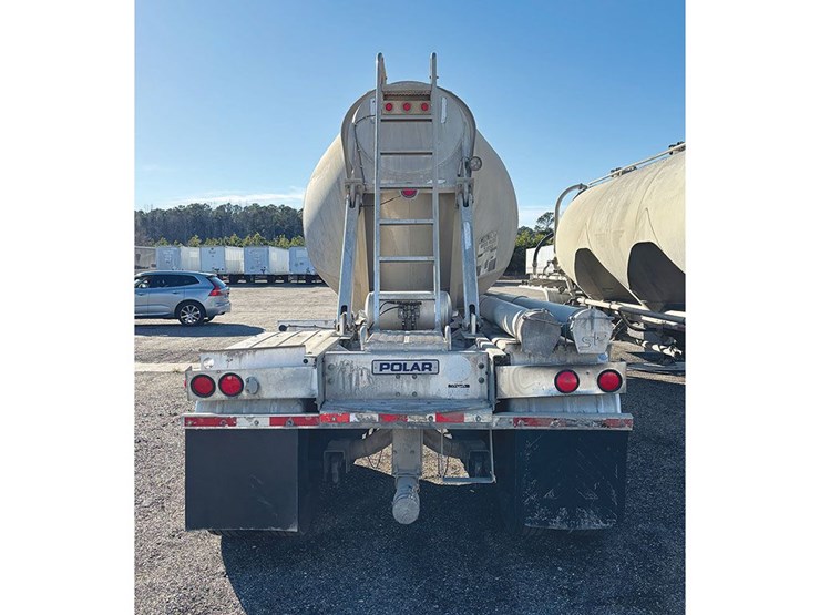 2012-polar-tanker-image-3