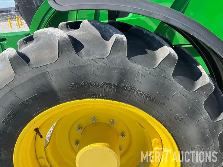 2022-john-deere-6r-130-image-13