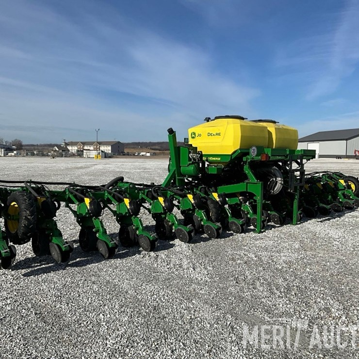 2022 JOHN DEERE DR16
