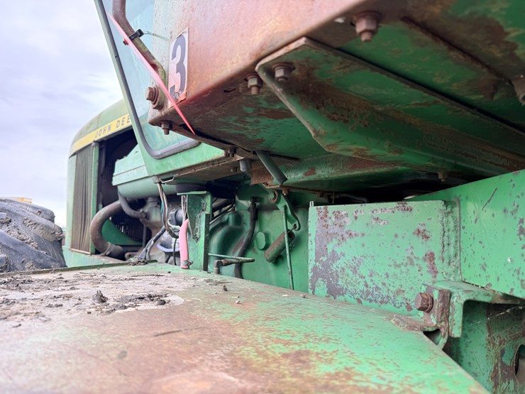 1973-john-deere-7520-image-30