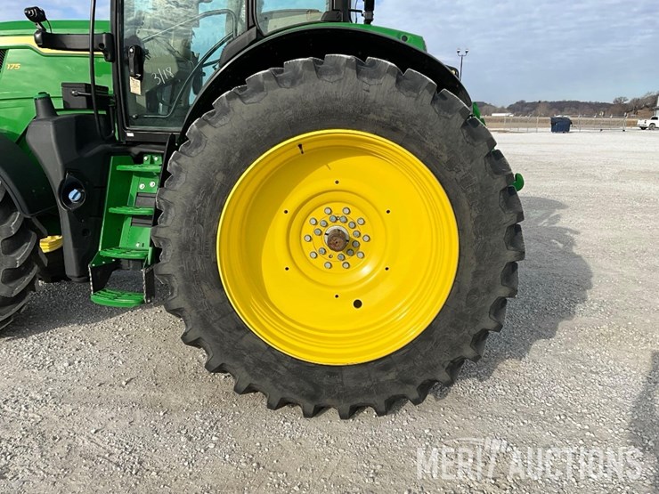 2023-john-deere-6r-175-image-19