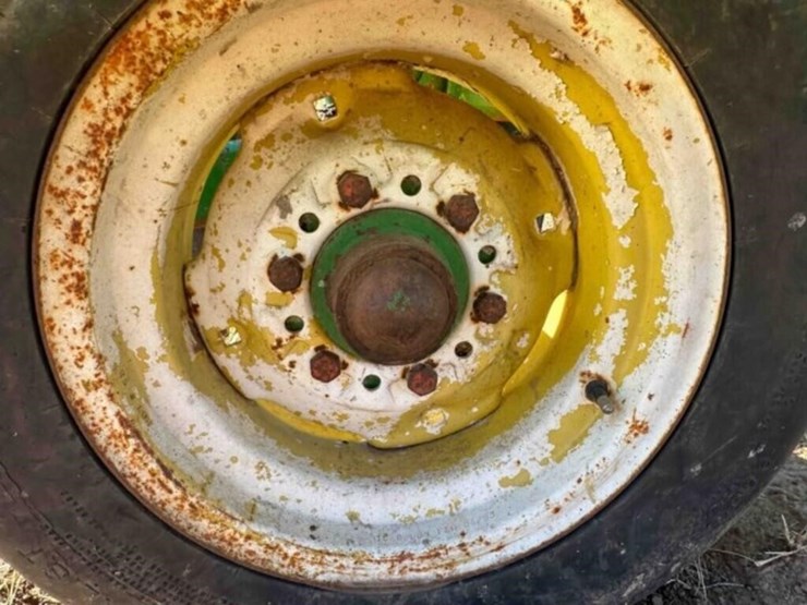 blanchat-10-bottom-plow-image-16