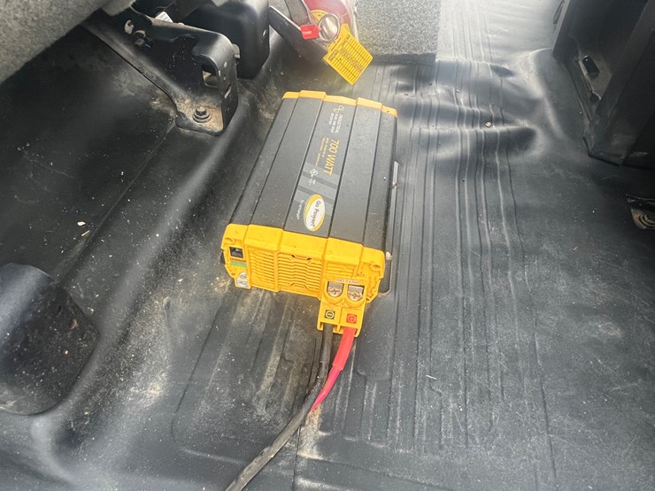 2015-ford-f150-xl-image-35