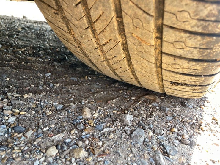 2013-tesla-model-s-4-door-sedan-(135,834-miles)-image-23