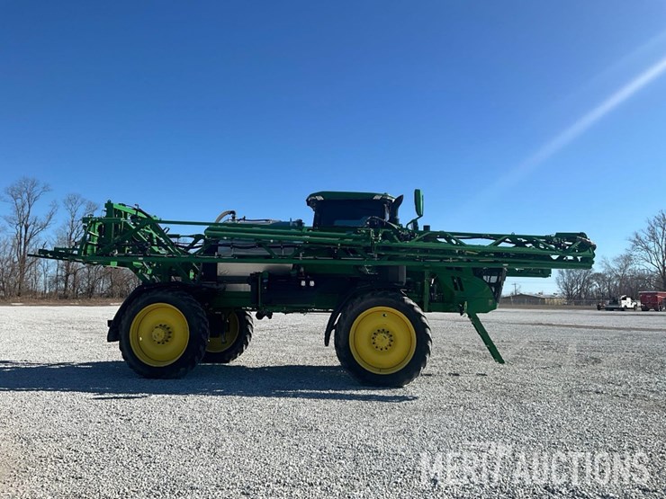 2022-john-deere-410r-image-5