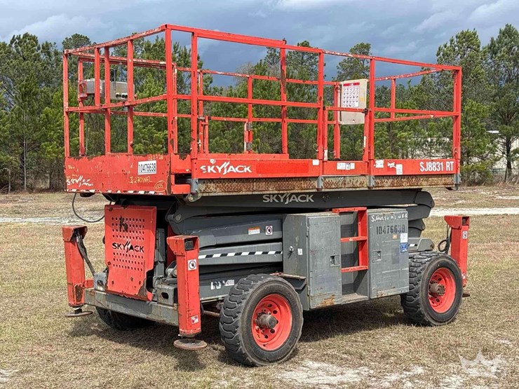 skyjack-sj8831rt-image-2