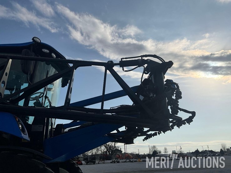 2022-new-holland-sp310f-image-33