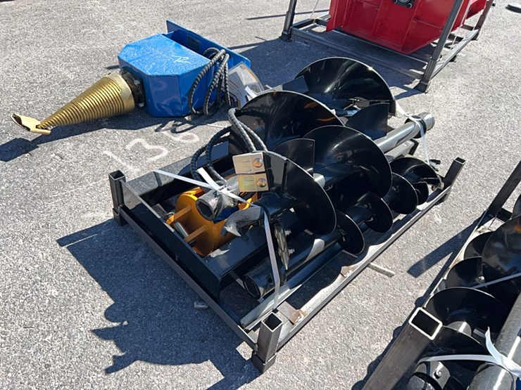new-giyi-(3)-pc-auger-set-skid-steer-attachment-image-1