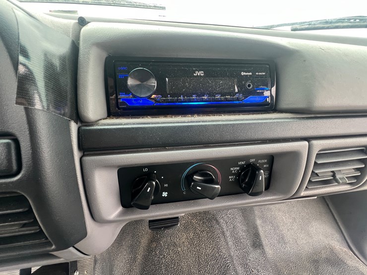 1997-ford-f250-image-21