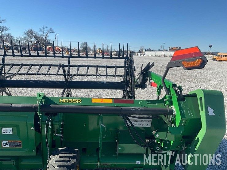 2021-john-deere-hd35r-image-35