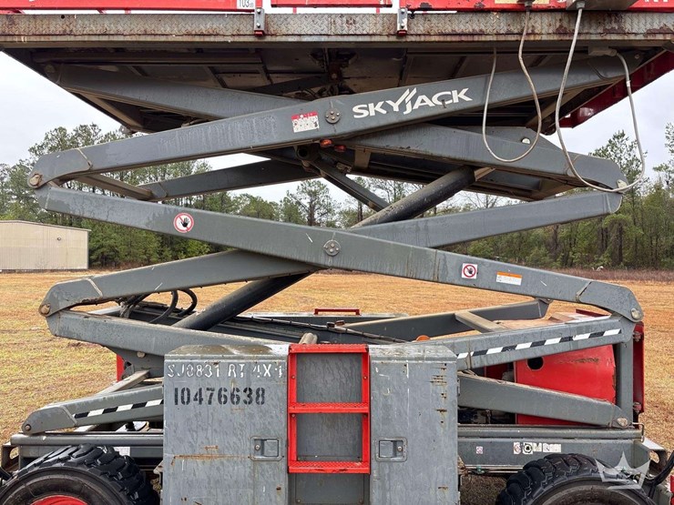 skyjack-sj8831rt-image-13