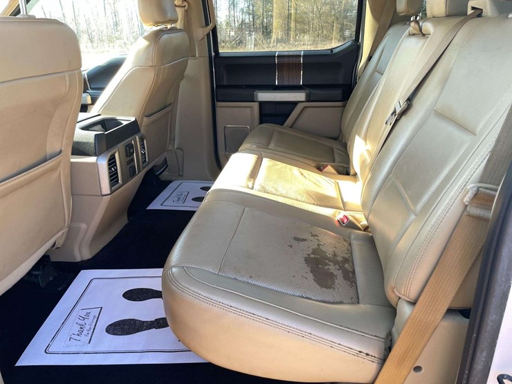 2016-ford-f150-lariat-image-14