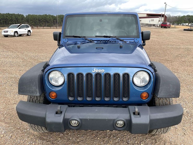 2010-jeep-wrangler-sport-image-5