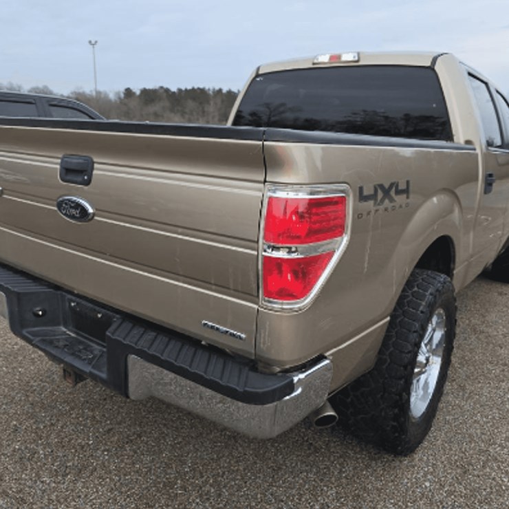 2013 FORD F150 XLT