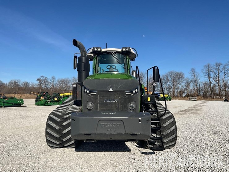 2025-fendt-1167-vario-tractor-image-8