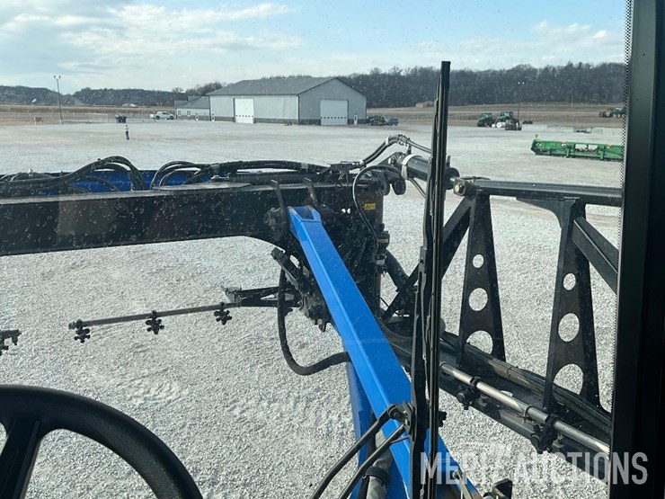 2022-new-holland-sp310f-image-43