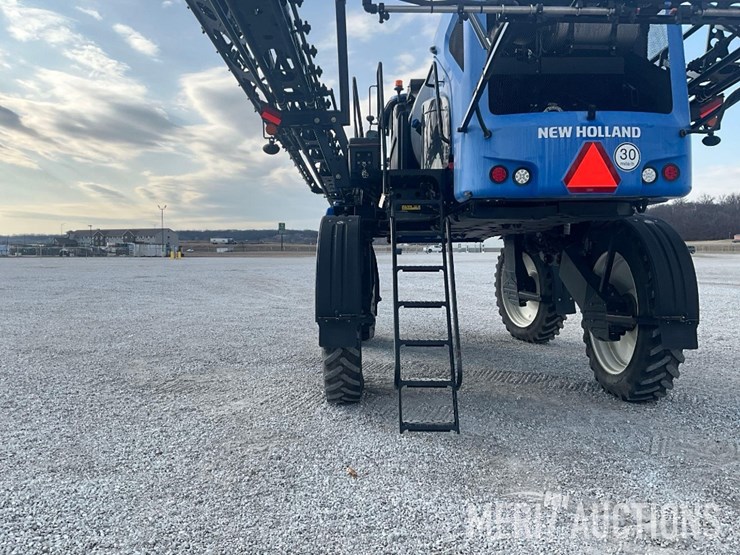 2022-new-holland-sp310f-image-22