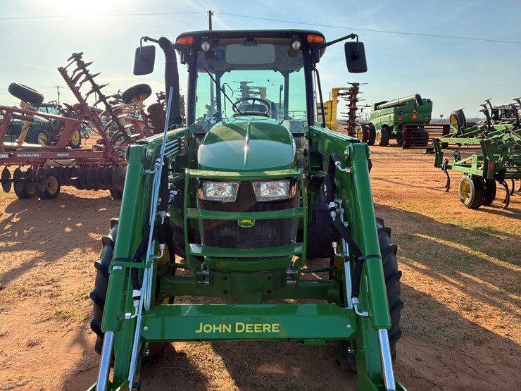 john-deere-5100e-image-10