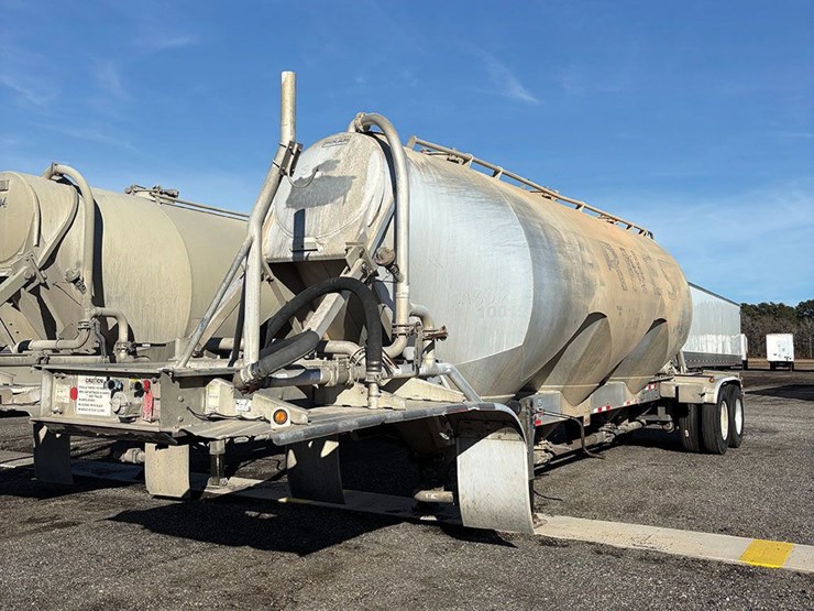 2012-polar-tanker-image-1